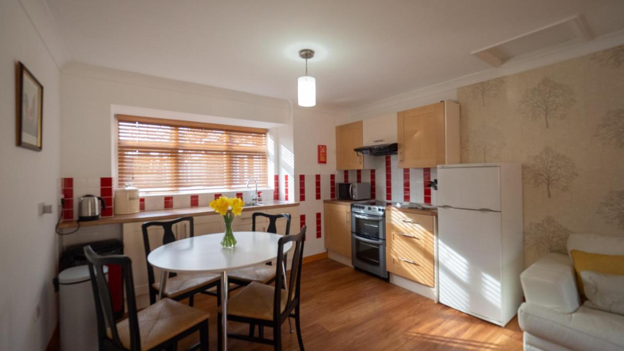 Surlingham Lodge Garden Cottage In Rspb Village Near NWI Exteriér fotografie