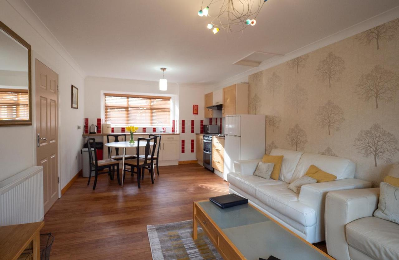 Surlingham Lodge Garden Cottage In Rspb Village Near NWI Exteriér fotografie